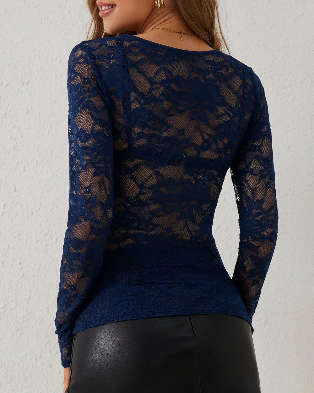 Lena Spitzenbluse Langarm V-Ausschnitt