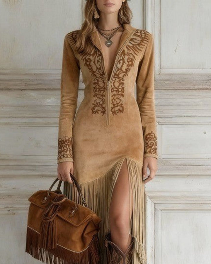 Mia Gesticktes Wildleder Fransenkleid