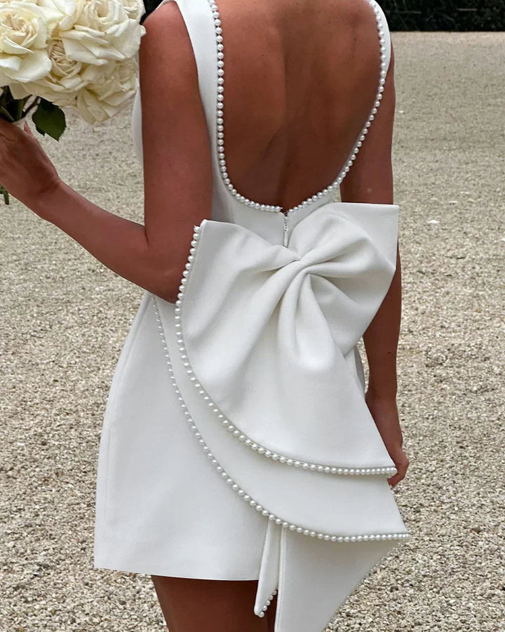 Lena Kurzes Kleid Schleife Rücken