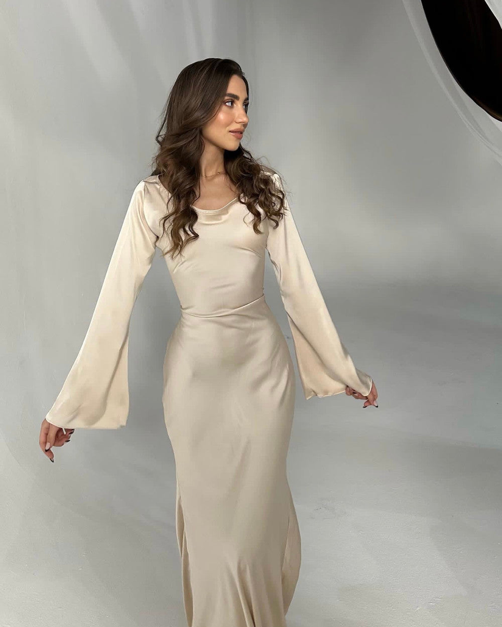 Alina Langärmliges Maxikleid Elegant