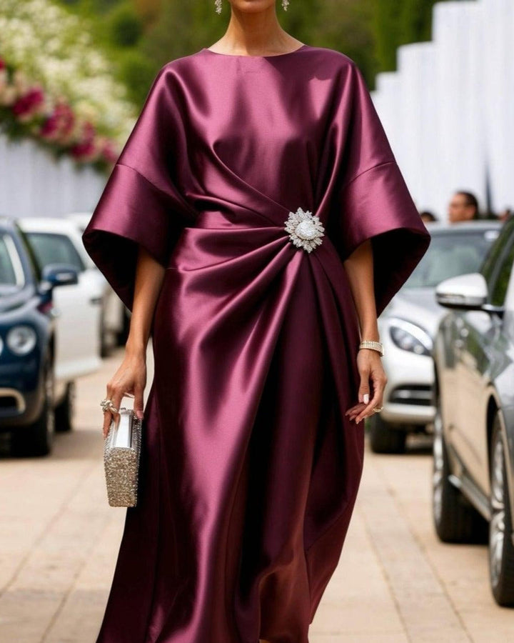 Lena Glänzendes Satin Maxikleid Lang
