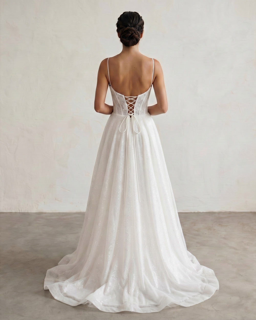 Alina Langes Abendkleid Bronzefarben