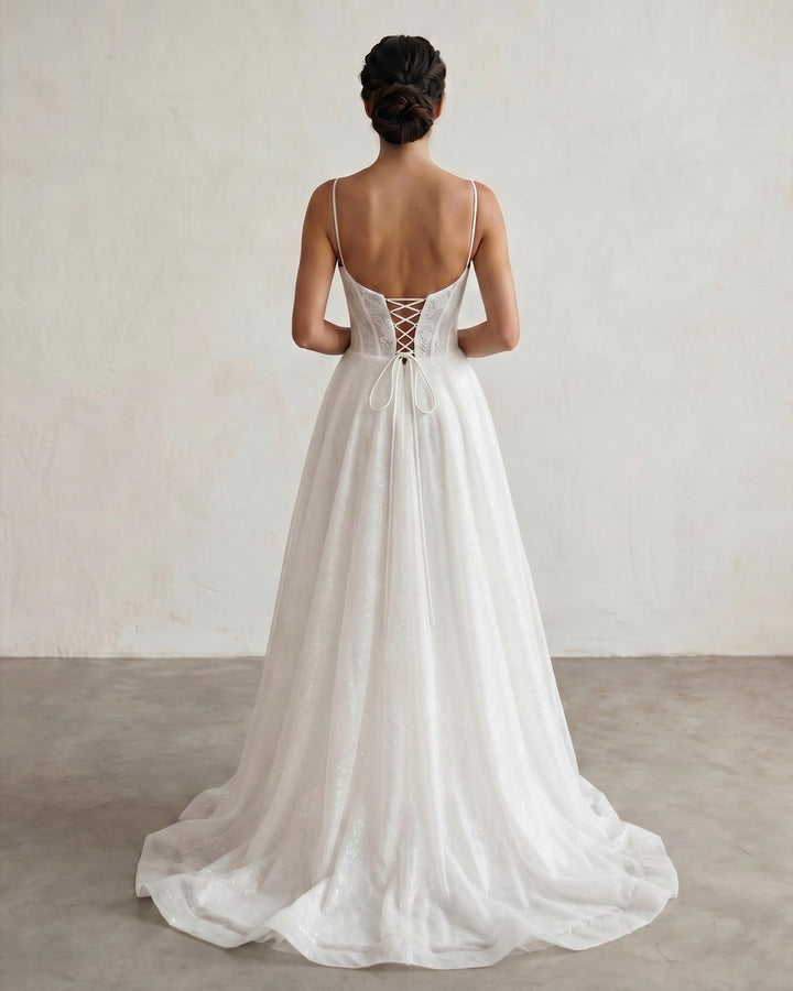 Alina Langes Abendkleid Bronzefarben