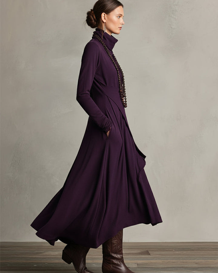 Lena Langes Asymmetrisches Rollkragen Kleid