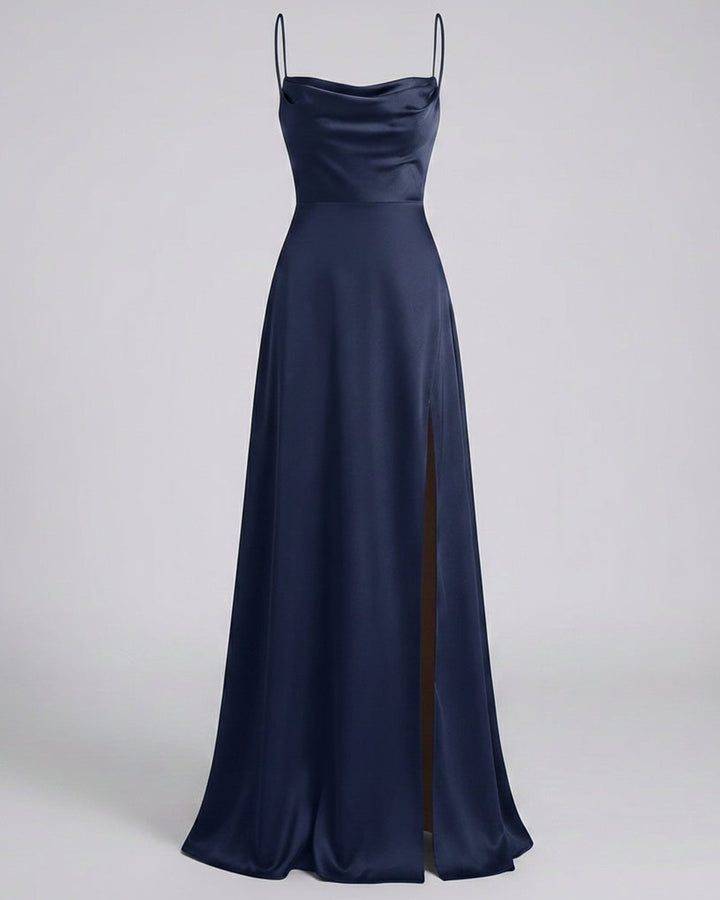 Lena Langes Abendkleid Beinschlitz