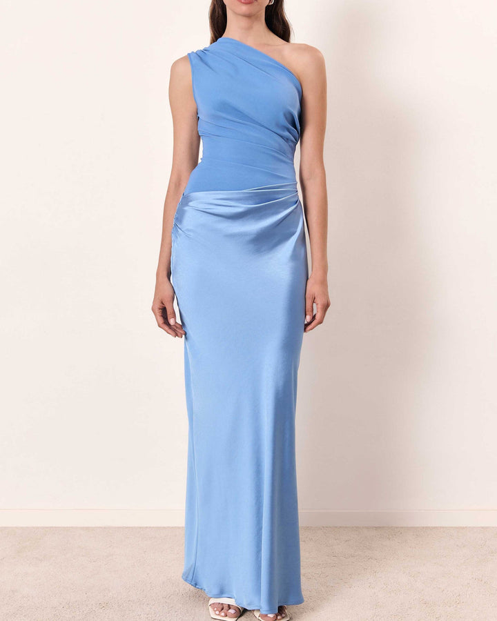 Anita Schulterfreies Faltenkleid Lang