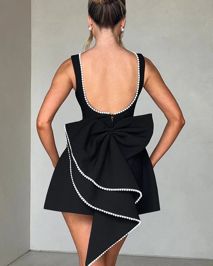 Lena Kurzes Kleid Schleife Rücken