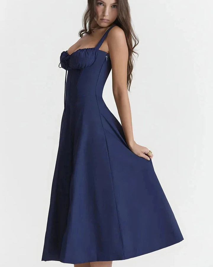 Linsay Elegantes Schnürkleid mit Schlitz