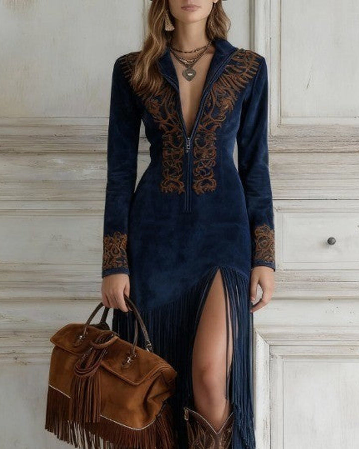 Mia Gesticktes Wildleder Fransenkleid