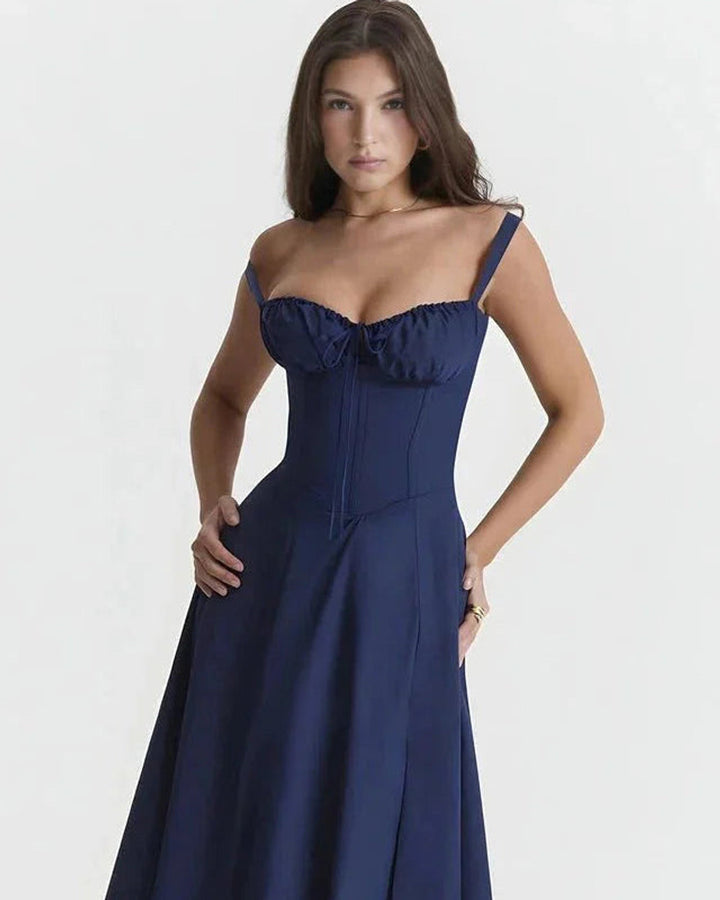 Linsay Elegantes Schnürkleid mit Schlitz