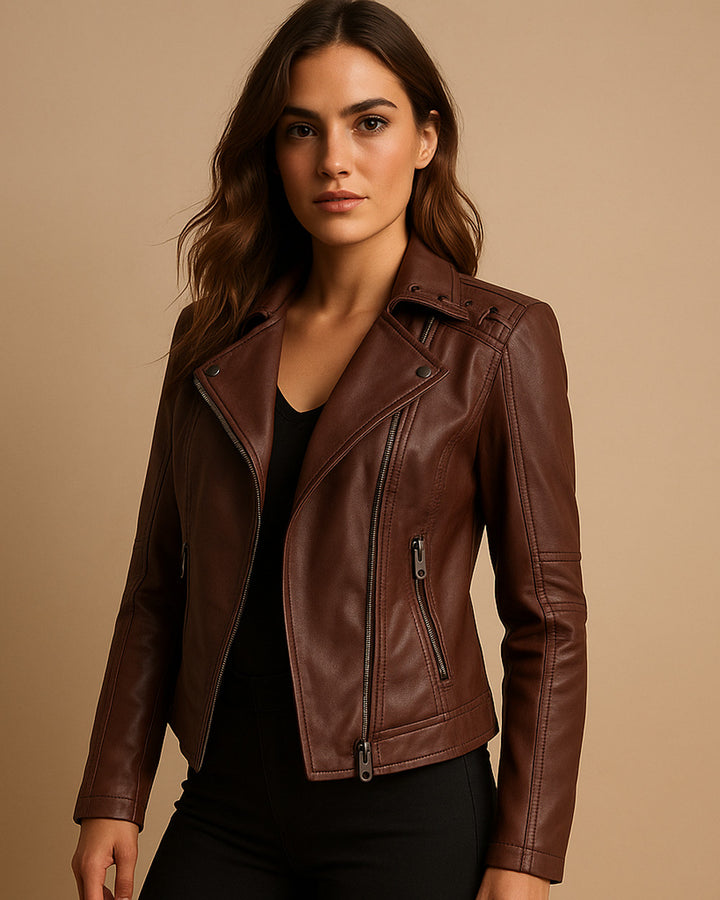 Sophie Taillierte Kunstlederjacke Stehkragen
