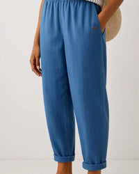Blau